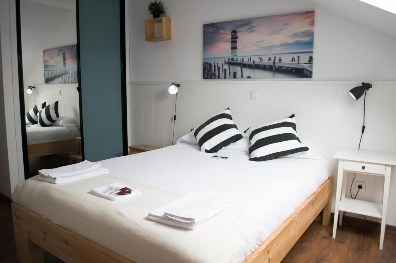 לורדו Latas Surf Lodge מראה חיצוני תמונה