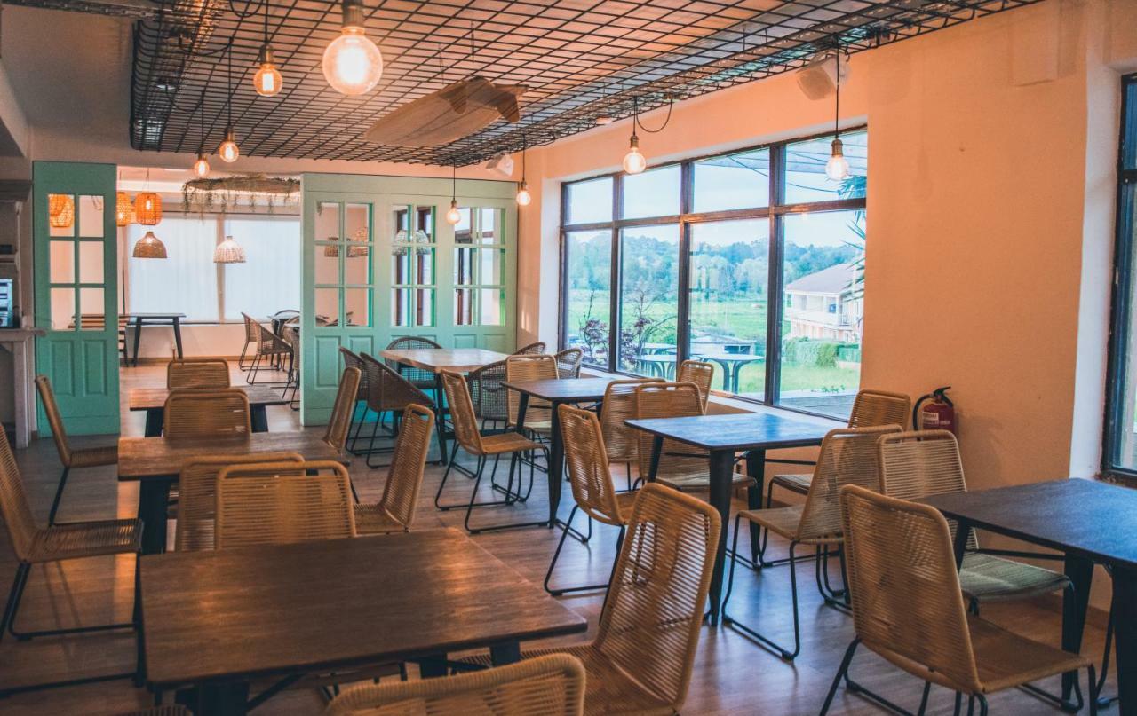לורדו Latas Surf Lodge מראה חיצוני תמונה